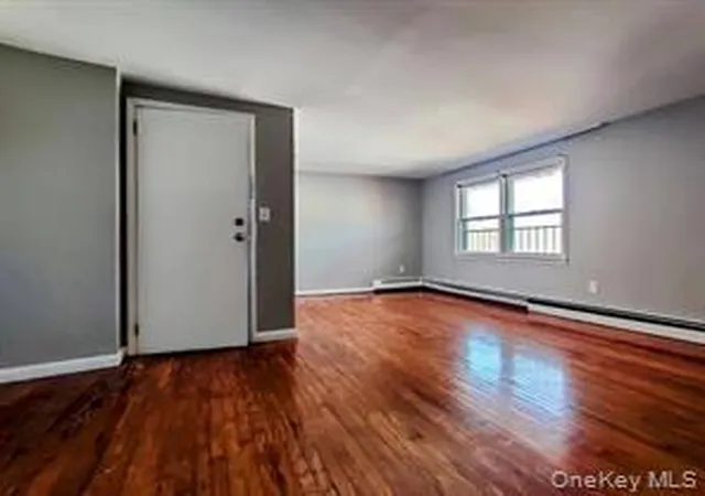 Listing Photo 5 - Condo for sale in building located at 94 William St, Yonkers, NY 10701