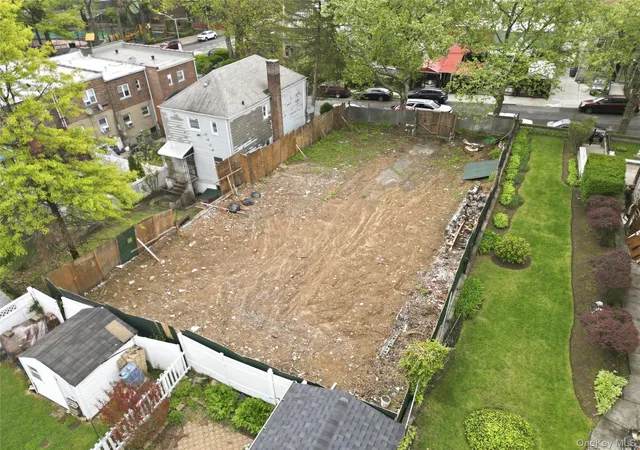 Photo 4 of Land for sale at 2945 Tenbroeck Ave, Bronx, NY 10469 | MLS# 998774 | Listing updated on 2026-07-17