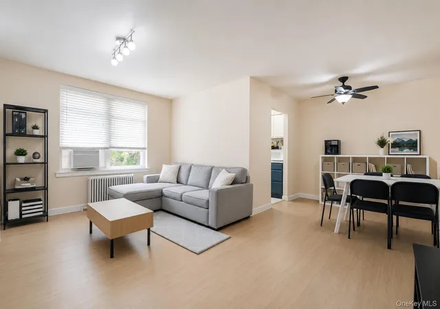 Homes for sale in New York, NY | 35-14 192Nd St #C3, New York, NY 11358 | MLS# 998836