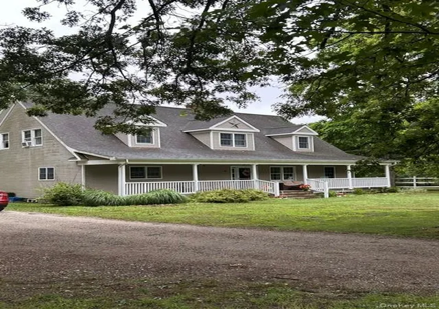 1st image of 4 Conservation Circus Rd, Brookhaven, NY 11961 | MLS# 998842