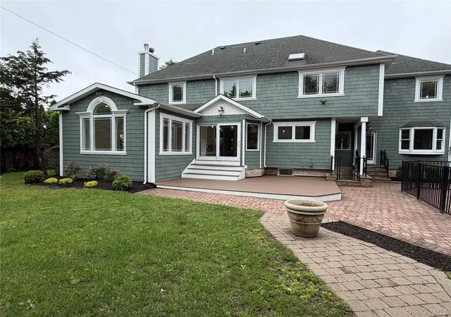 5th image of 6 Robert Ct, Brookhaven, NY 11934 | MLS# 998861