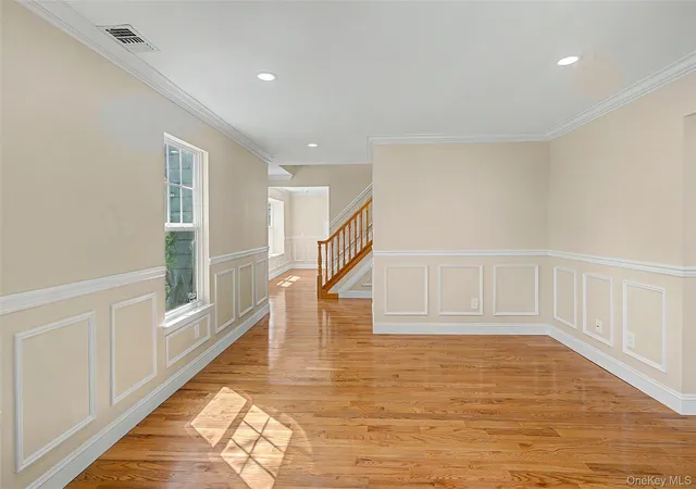 4th image of 6 Lyons Ln, Brookhaven, NY 11727 | MLS# 998904