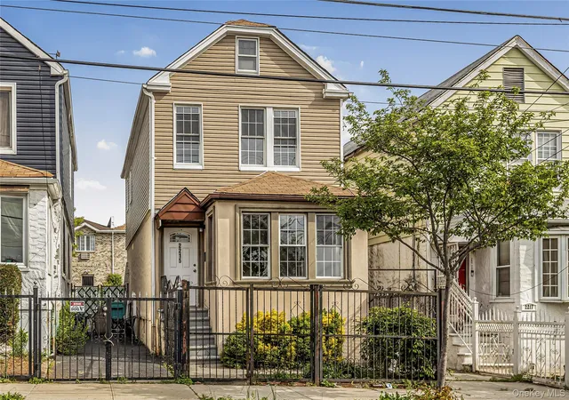 Photo 1 of Sale Pending at 2215 Homer Ave, Bronx, NY 10473 | MLS# 998912 | Listing updated on 2026-06-11