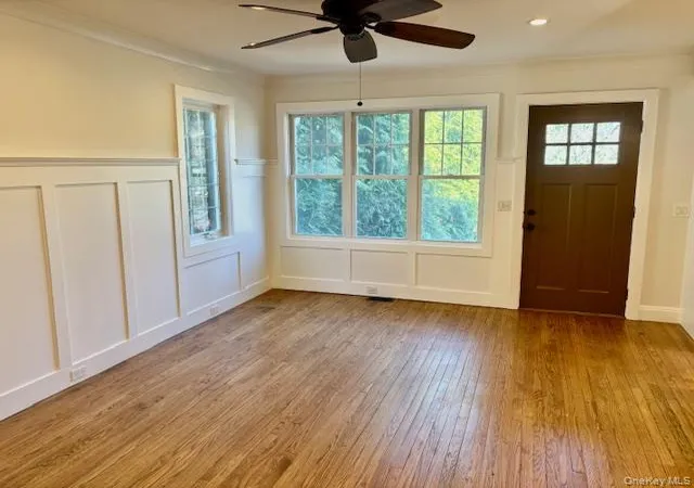 2nd image of 285 Broadway Greenlawn, Huntington, NY 11743 | MLS# 999033
