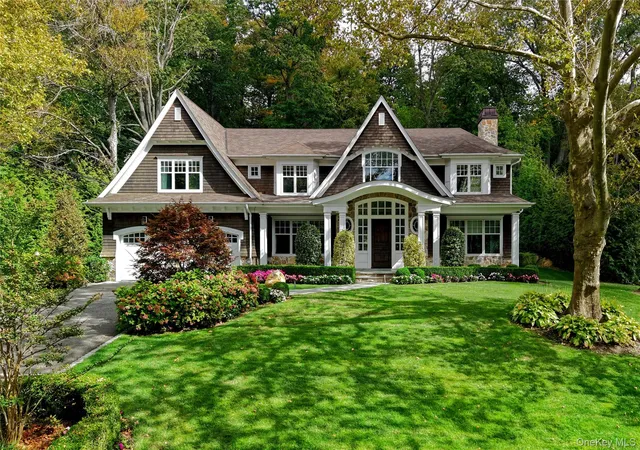 1st image of 35 Mimosa Dr, Roslyn, NY 11576 | MLS# 999040