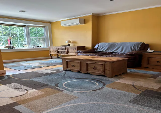 Photo 4 of Sale Pending at 64-73 59th Avenue, Maspeth, NY 11378 | MLS# 999079 | Listing updated on 2026-07-21