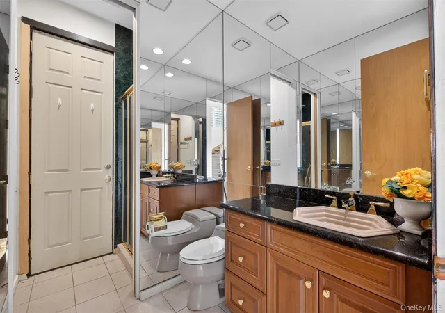 29th image of 80 Tall Oak Crescent, Oyster Bay, NY 11791 | MLS# 999082