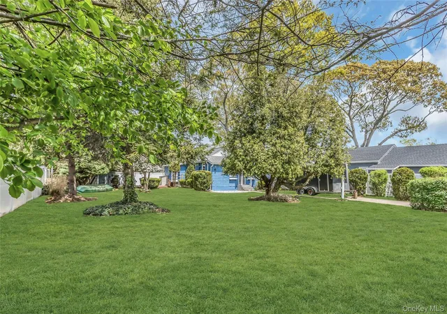 20th image of 71 Paprocki Ave, West Islip, NY 11795 | MLS# 999103