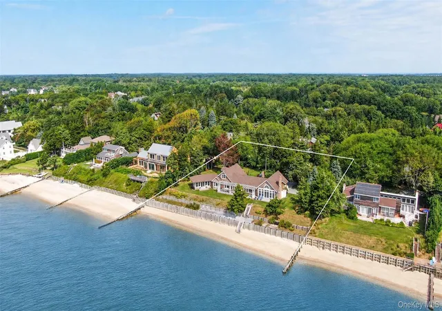 Photo 1 of Single family home for sale at 920 Cedar Point Dr E, Southold, NY 11971 | MLS# 999173 | Listing updated on 2026-08-29