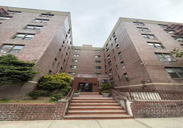 1st image of 14737 Roosevelt Ave #2B, Flushing, NY 11354 | MLS# 999195