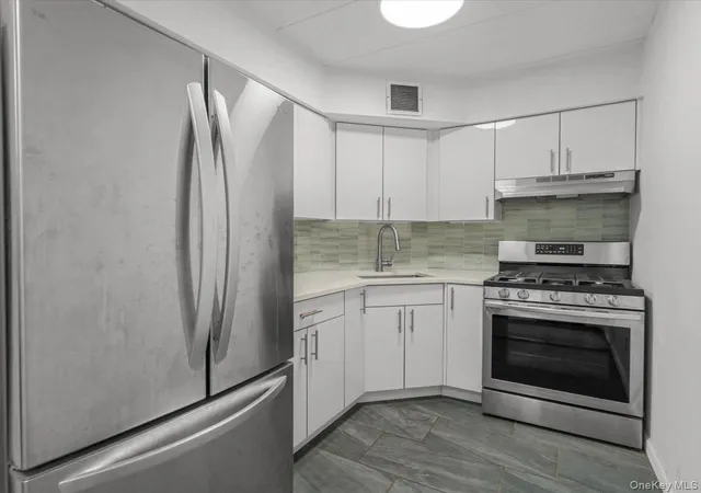 2nd image of 139 35 35th Ave #3B, Flushing, NY 11354 | MLS# 999215