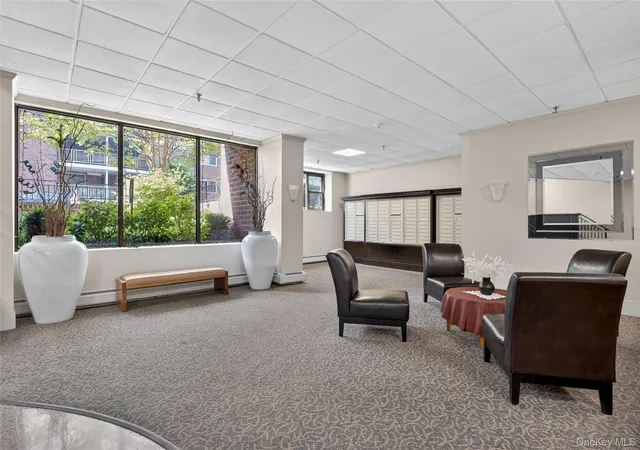 Homes for sale in North Hempstead, NY | 100 Clinton Ave #2Y, North Hempstead, NY 11501 | MLS# 999230