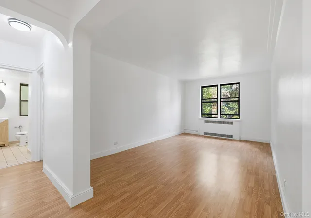 3rd image of The Riverdale, New York, NY 10463