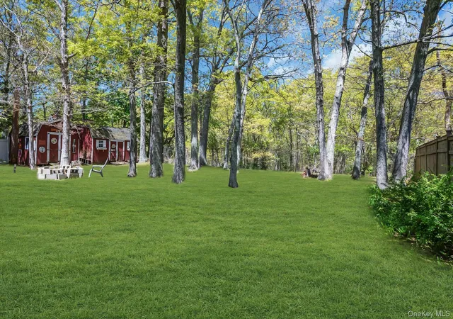 27th image of 62 Craig Rd, Islip, NY 11752 | MLS# 999234