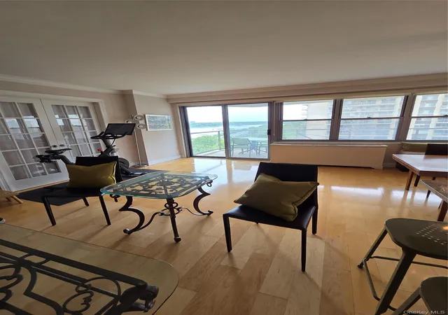 Homes for sale in New York, NY | 18-05 215 St #10 M, New York, NY 11360 | MLS# 999255