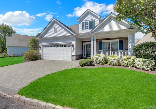 3rd image of 54 Louden Loop, Brookhaven, NY 11766 | MLS# 999257