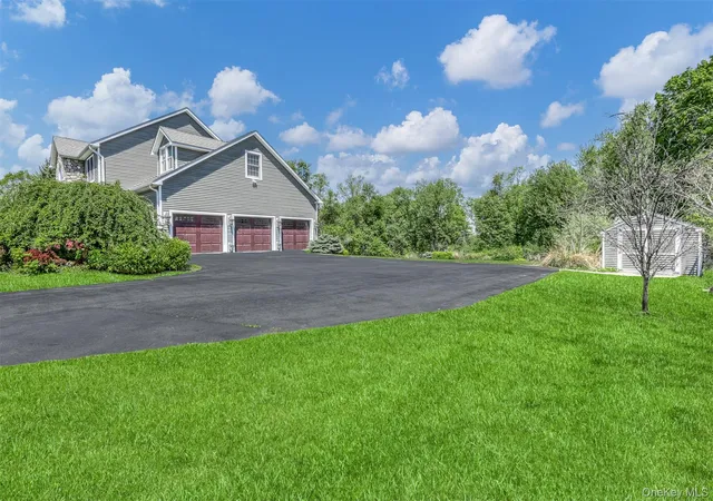 3rd image of 2 Garnett Hill Rd, Chester, NY 10918 | MLS# 999261