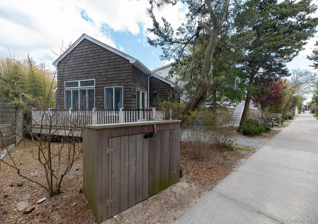 24th image of 574 Bayberry Walk, Ocean Beach, NY 11770 | MLS# 999263