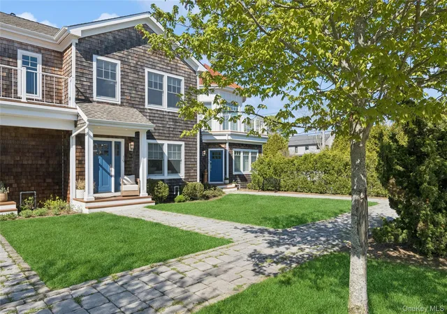 Homes for sale in Southampton, NY | 68 Foster Ave, Southampton, NY 11946