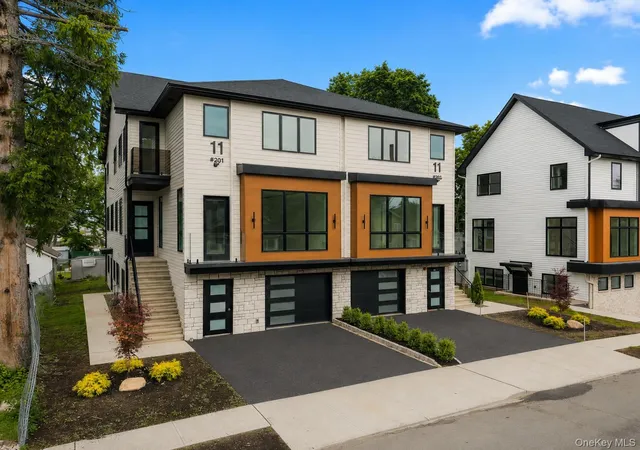 2nd image of 11 Lincoln St #201, Ramapo, NY 10977 | MLS# 999297