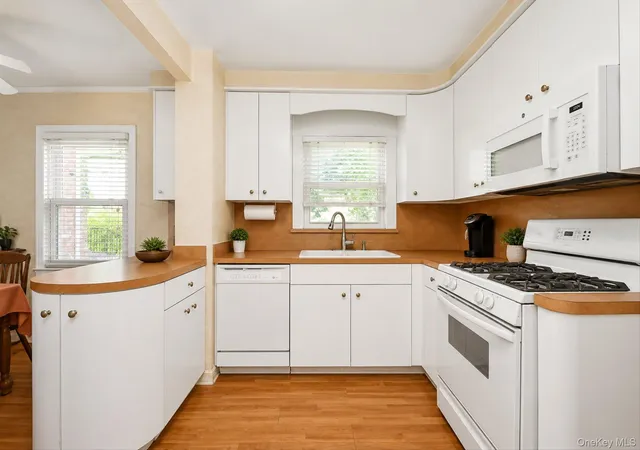 5th image of 147-29 68Th Rd, New York, NY 11367 | MLS# 999313