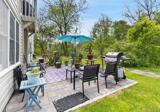 4th image of 201 Holly Stream Ct, Southeast, NY 10509 | MLS# 999357