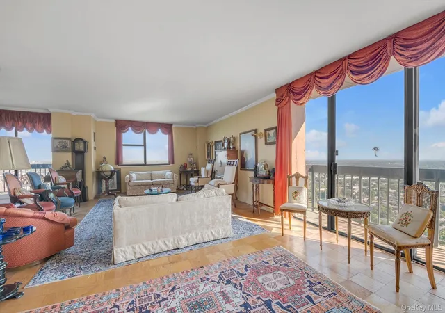 3rd image of 271-10 Grand Central Pkwy, New York, NY 11005