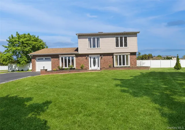 2nd image of 51 Oleeta Rd, Mount Sinai, NY 11766 | MLS# 999424
