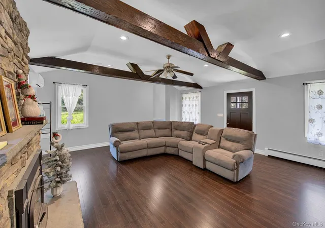 5th image of 77 S Coleman Rd, Brookhaven, NY 11720 | MLS# 999445