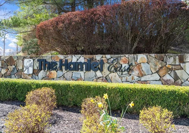 47th image of 109 Foxwood Dr, Oyster Bay, NY 11753 | MLS# 999479