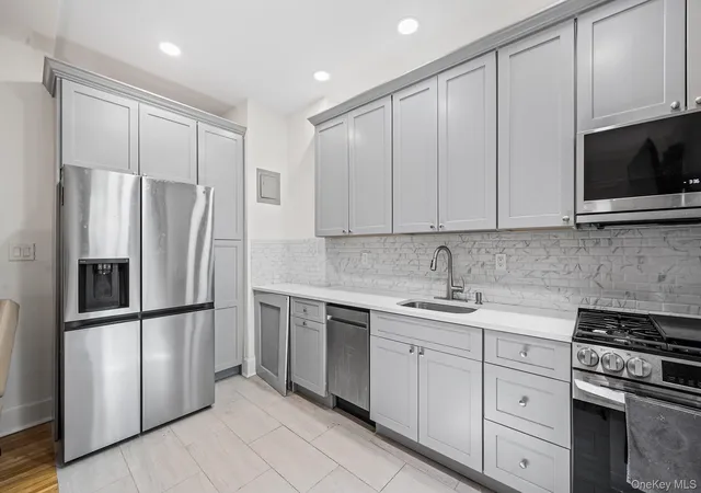 Listing Photo 5 - Condo for sale in building located at 68-10 108Th St, New York, NY 11375 - Unit #1D