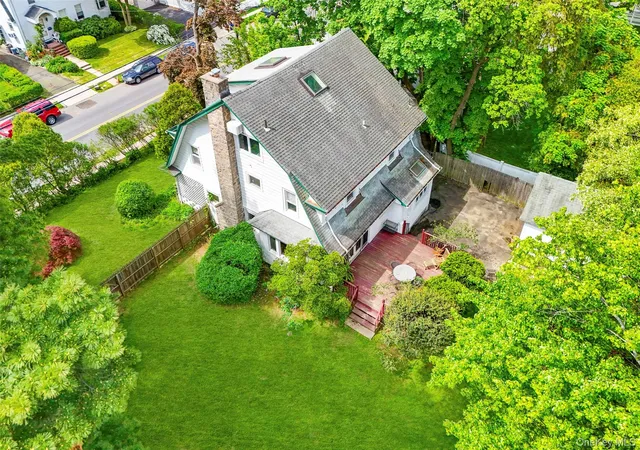 3rd image of 197 Coligni Ave, New Rochelle, NY 10801 | MLS# 999492