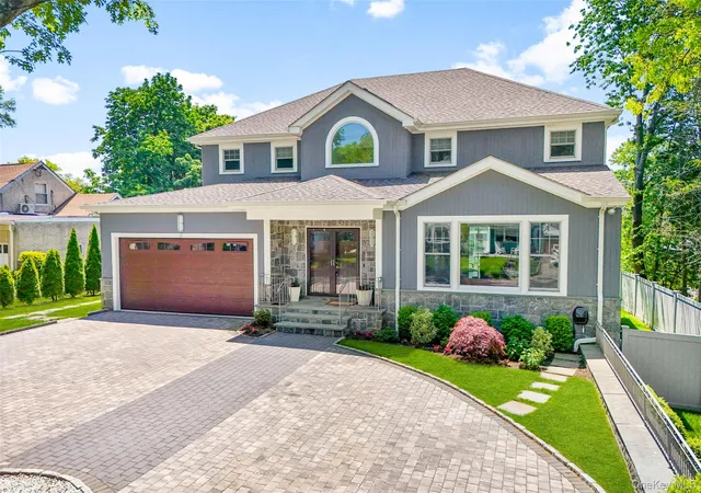 1st image of 17 Clover Pl, New Rochelle, NY 10805 | MLS# 999494