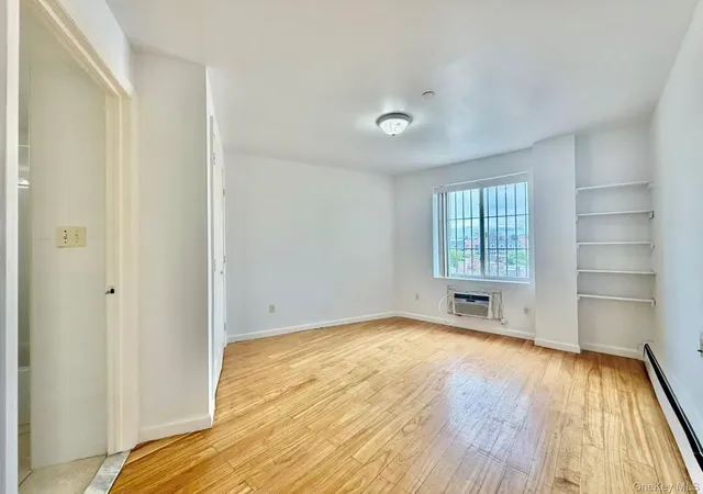 2nd image of 82 15 Queens Blvd #PH-B, Elmhurst, NY 11373 | MLS# 999565