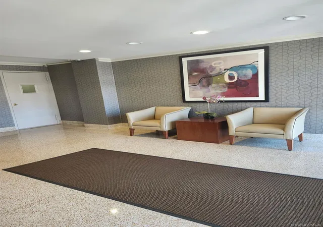 Listing Photo 4 - Condo for sale in building located at 1122 Yonkers Ave, Yonkers, NY 10701 - Unit #2H