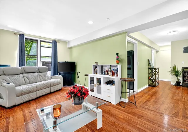 1st image of 3535 Kings College Pl, New York City, NY 10467