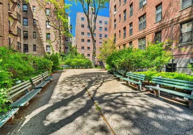 2nd image of 3535 Kings College Pl, New York City, NY 10467