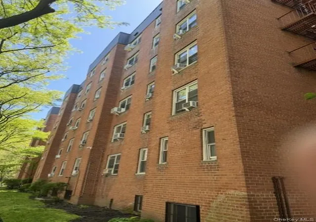 3rd image of 33-16 82Nd St #1G, Jackson Heights, NY 11372 | MLS# 999593