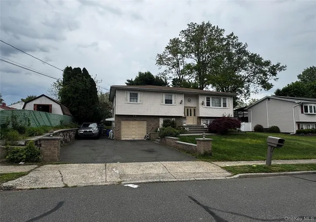 38th image of 75 Picariello Dr, Haverstraw, NY 10927 | MLS# 999601