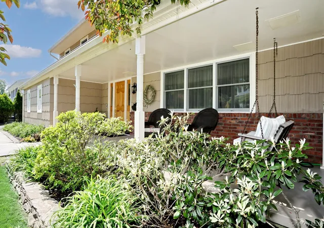4th image of 245 W Central Ave, Pearl River, NY 10965 | MLS# 999611