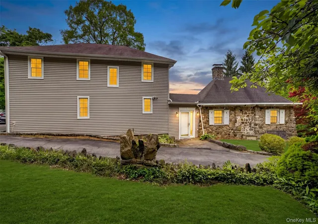 1st image of 1225 Albany Post Rd, Cortlandt, NY 10520 | MLS# 999613