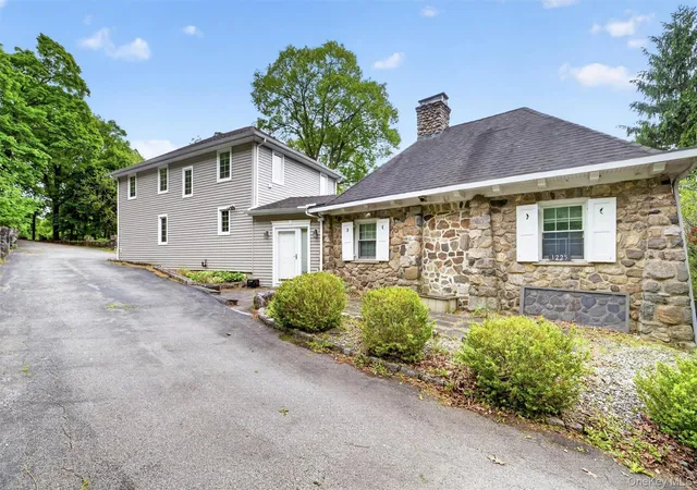 5th image of 1225 Albany Post Rd, Cortlandt, NY 10520 | MLS# 999613