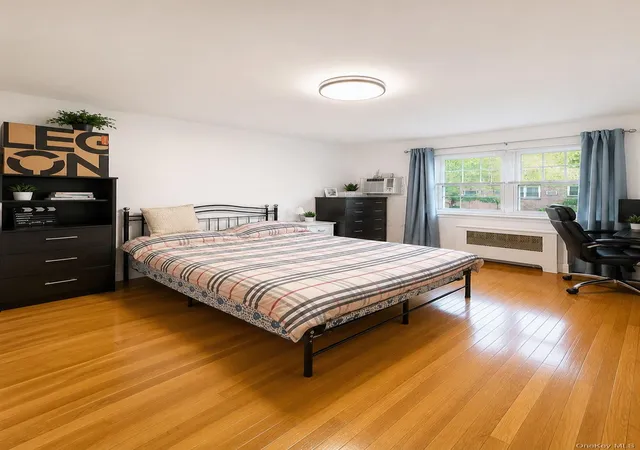 Listing Photo 5 - Condo for sale in Georgetown Mews located at 7012 Kissena Blvd, New York, NY 11367 - Unit #102A