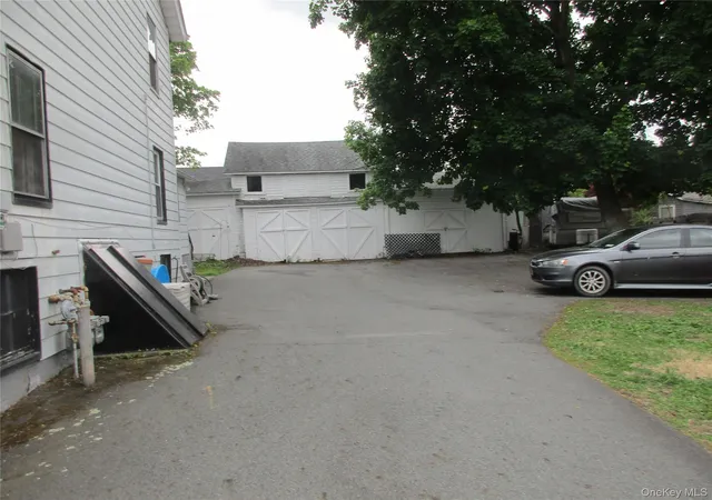 4th image of 14 West St, Port Jervis, NY 12771 | MLS# 999652
