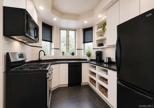Photo 3 of Sale Pending at 198-21 29th Avenue, Flushing, NY 11358 | MLS# 999676 | Listing updated on 2026-05-29