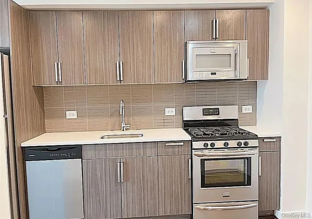 3rd image of 12-15 Broadway Condominium, New York, NY 12204