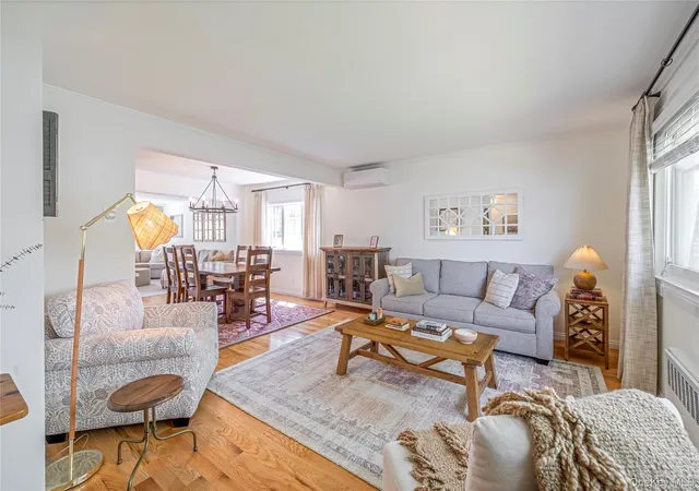 5th image of 73 Virginia Ave, Oceanside, NY 11572 | MLS# 999738