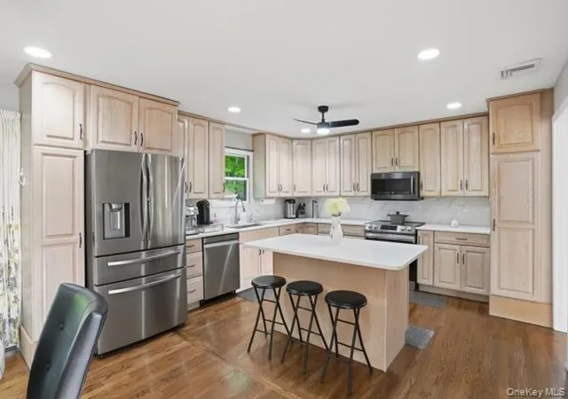 Photo 3 of Sale Pending at 31 Laura Rd, Monroe, NY 10950 | MLS# 999789 | Listing updated on 2026-09-03