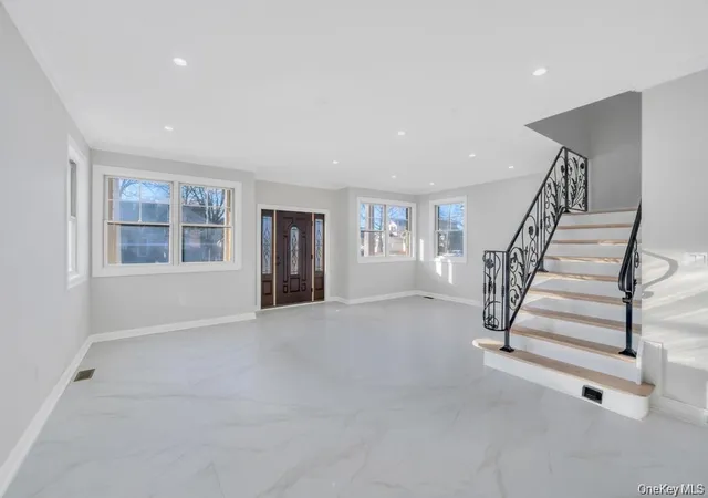 Photo 2 of Single family home for sale at 143 Emerson Ave, North Hempstead, NY 11001 | MLS# 999792 | Listing updated on 2026-10-09
