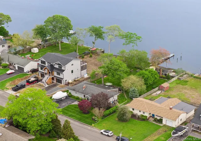 2nd image of 128 Crystal Beach Blvd, Moriches, NY 11955 | MLS# 999801